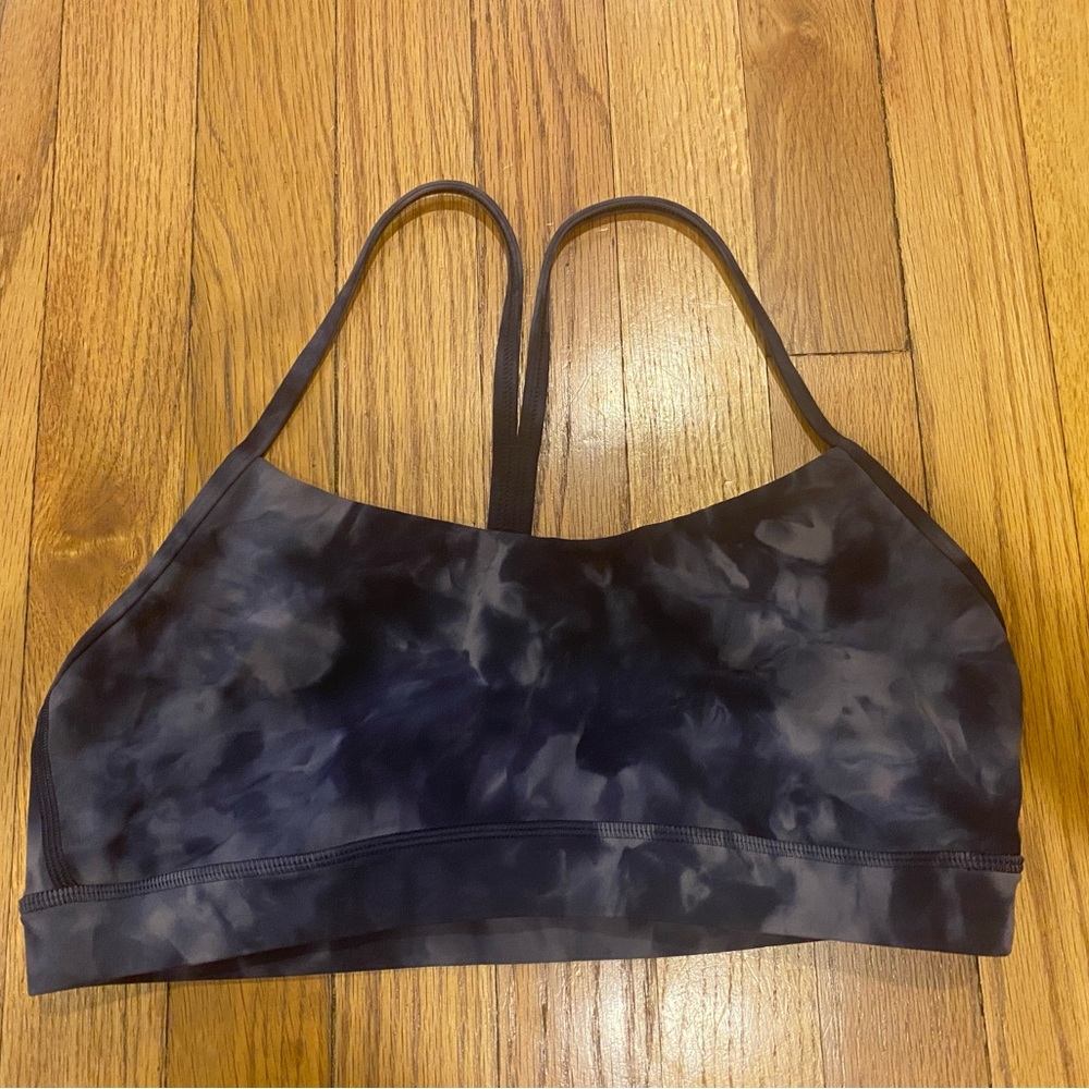Lululemon y flow bra in Diamond Dye Lunar Rock True Navy
